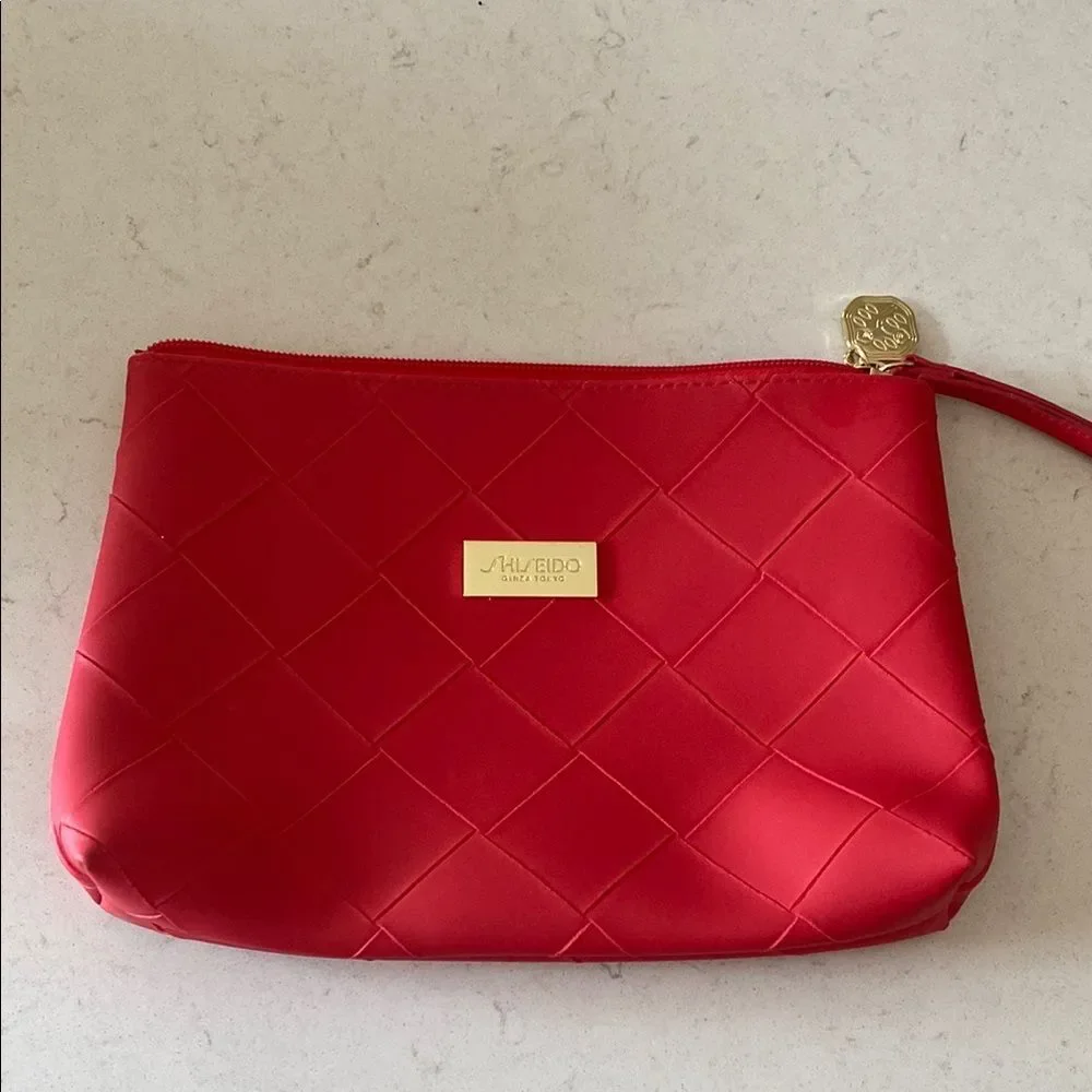Shiseido Ginza Tokyo Waterproof PVC Cosmetic Makeup‎ Bag Red Quilted Women's Bag